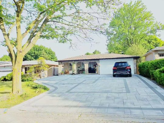 For Lease - 28 Castle Harbour Lane, Markham, Ontario - Photo 1