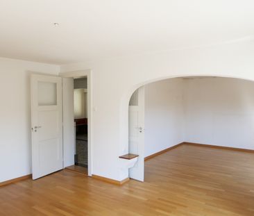 Grosszügige 4-Zimmerwohnung am Stadtrand von Freiburg - Photo 2