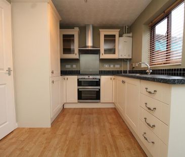 2 bedroom terraced house to rent - Photo 1