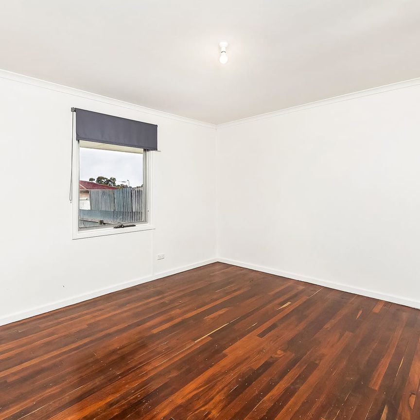 4 Lorikeet Avenue, Murray Bridge, SA 5253 - Photo 1