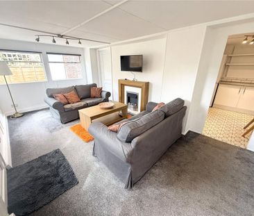 2 bedroom property to rent - Photo 2