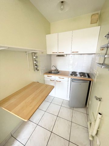 Location Appartement 1 pièce 25m² - Photo 3