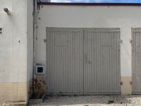 Location Appartement 3 pièces 64m² MONTREVEL EN BRESSE 01340 - Photo 4