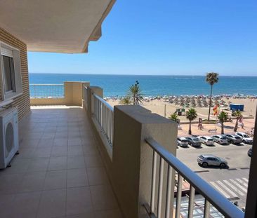 Luxury Apartment for rent in Fuengirola, Andalusia - Photo 2