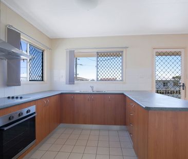 Location and Ocean Views! - Photo 1