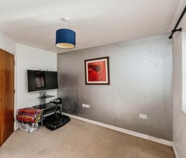 Village Drive, Abertawe, SA4 - Photo 4