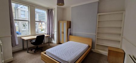 5 bedroom house share to rent - Photo 4