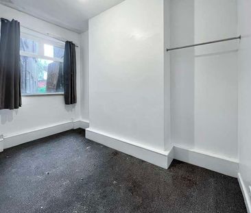 Major Road, Canton, Cardiff, CF5 - Photo 1