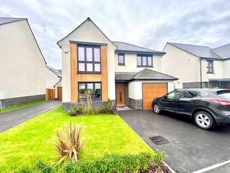 3 bedroom detached house to rent - Photo 3