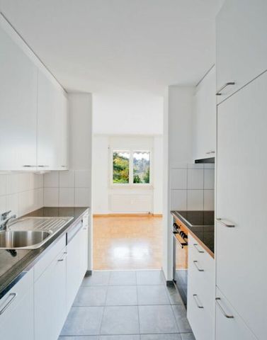 Schöne 3.5 Zimmer Wohnung in beliebtem Quartier nähe Waldrand und dennoch zentral! - Photo 4