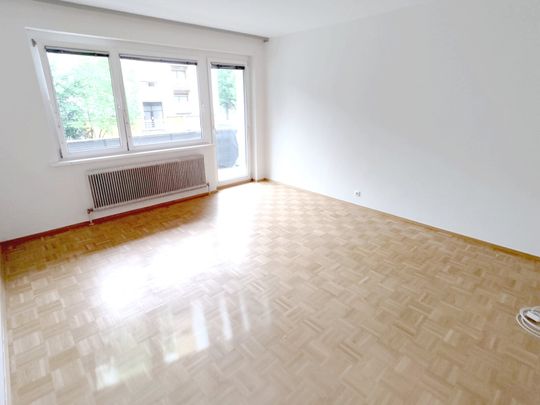 Sehr gut geschnittene Zweizimmer-Wohnung mit Balkon - Zentrale, ruhige Lage - Photo 1