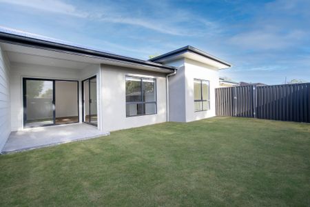 2/3 Marbella Street, Slacks Creek QLD 4127, - Photo 4