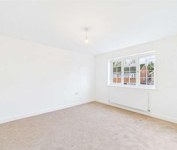 Maple Close, Winnersh, Wokingham, Berkshire, RG41 - Photo 5