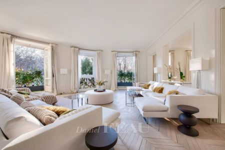 Location appartement, Paris 16ème (75016), 7 pièces, 317 m², ref 86201763 - Photo 4