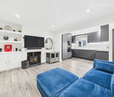 2 bedroom semi-detached house to rent - Photo 6