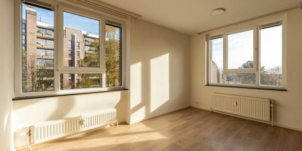 Duplex te huur in Waterloo voor € 1.400 met 3 slaapkamers - Photo 1