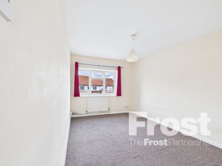 Meadfield Road, Slough, Berkshire,SL3 - Photo 4