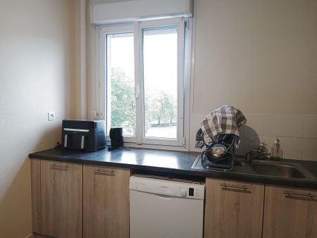 Location Appartement 3 pièces 78m² ST LO 50000 - Photo 5