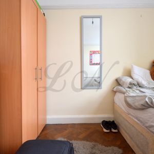 Tottenham Court Road, Fitzrovia, W1T - Photo 2