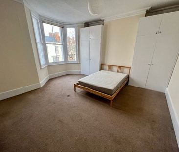 Clarendon Avenue, Leamington Spa, CV32 - Photo 3