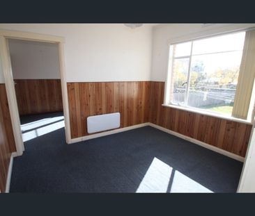 1/13 Hull Street, Glenorchy, Tas 7010 - Photo 2