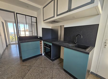 Location Appartement 2 pièces 43m² VITROLLES 13127 - Photo 3