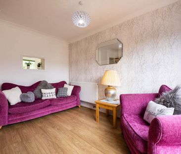 4 bedroom house to rent - Photo 2