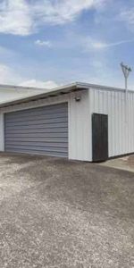 One Tree Hill, 3 bedrooms - Photo 3