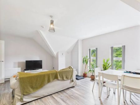 Apartment 6, 12 - Photo 2