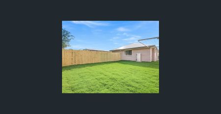 3 BEDROOM DUPLEX IN NEW ESTATE WITH OPEN PLAN KITCHEN LIVING DINING AREA AND GOOD SIZE BEDROOMS. FULLY FENCED YARD THAT EASILY FITS A TRAMPOLINE. - Photo 2