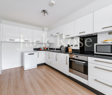 2 bedroom apartment to rent - Photo 3 | Rentumo