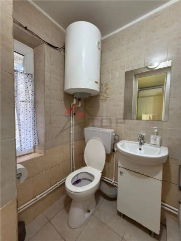 Inchiriere Camera de Camin- zona Bularga - Photo 5