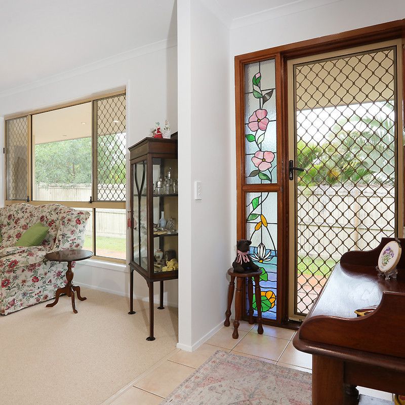 2 Marimar Place, Highland Park QLD 4211 - House For Rent | Domain - Photo 1