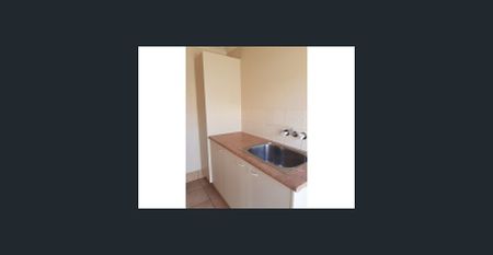 Family home in great location and a cul de sac. - Photo 4