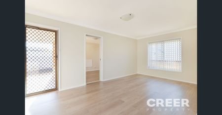 FULLY RENOVATED ONE BEDROOM FLAT - Photo 5