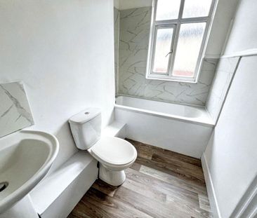 Closefield Grove, Monkseaton, Whitley Bay, Tyne and Wear, NE25 8SU - Photo 2