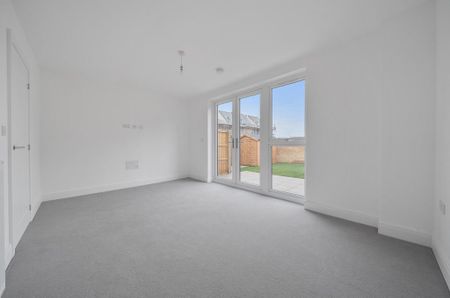 3 bedroom semi-detached house to rent - Photo 3
