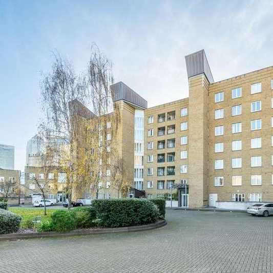 Dundee Wharf, Canary Wharf, E14 - Photo 1