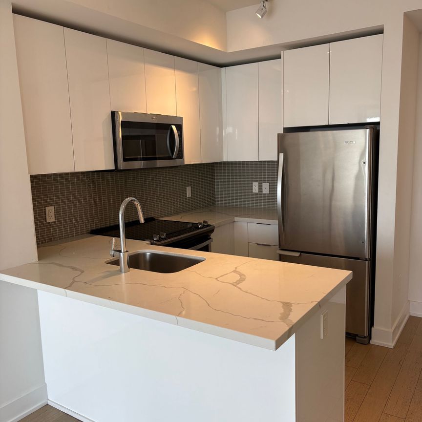 For Lease - 20 Shore Breeze Drive Unit# 3911, Toronto, Ontario - Photo 1