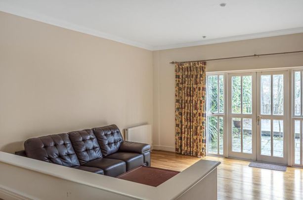 3 bedroom townhouse to rent - Photo 1