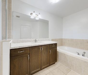 For Lease - 50 Biddens Square, Brampton, Ontario - Photo 6