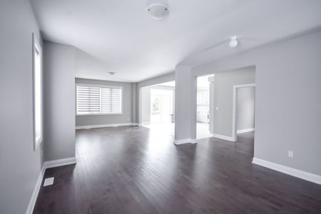 For Lease - 30 Misty Ridge Road, Wasaga Beach, Ontario - Photo 2