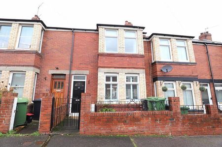 3 bedroom terraced house to rent - Photo 4
