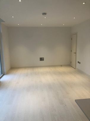 4 Bed Flat, Belmont Park, SE13 - Photo 1