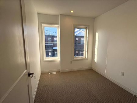 For Lease - 30 Times Square Boulevard Unit# 129, Hamilton, Ontario - Photo 5