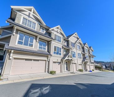 1369 Purcell Drive town house — Coquitlam, BC (3-Bedroom) - 3 Bedroom - Photo 5