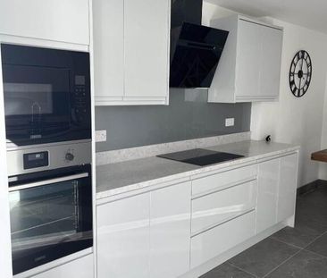 2 Lisolvan Terrace, Enniskillen, BT94 4EX - Photo 1