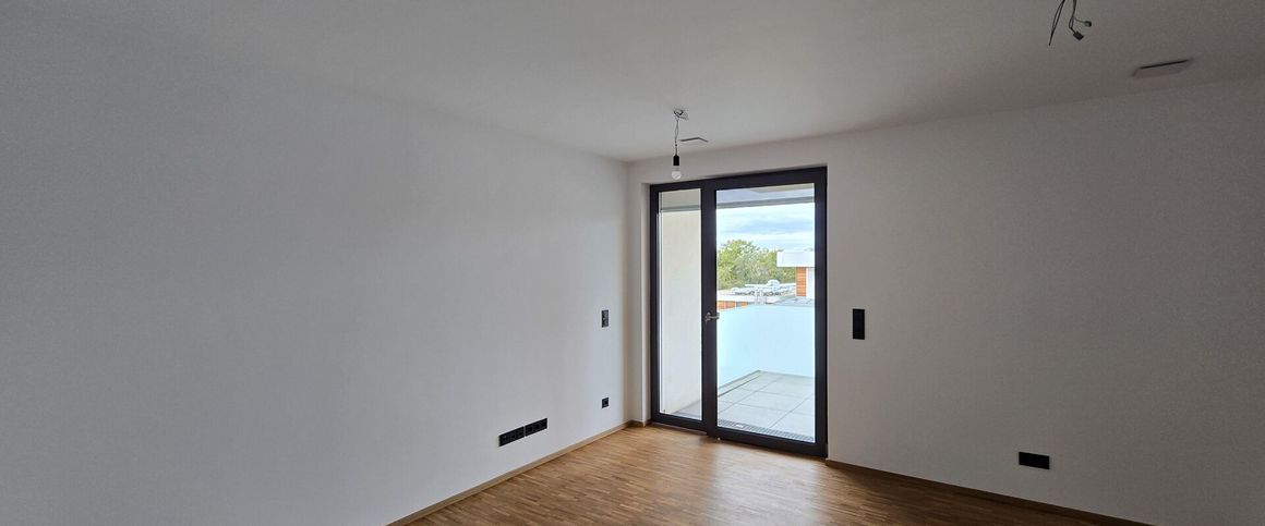 Gemütliche Singlewohnung mit Balkon und Einbauküche wartet auf Sie! - Foto 1