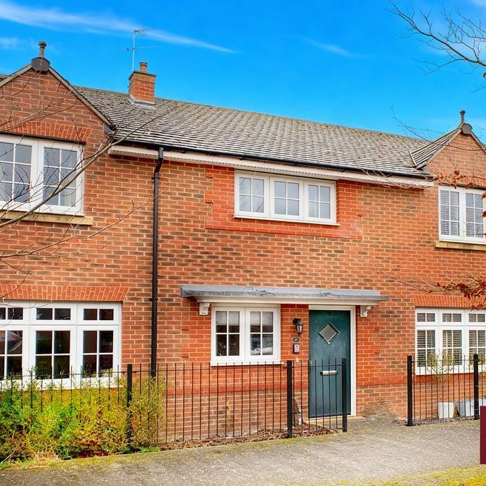 2 bedroom semi-detached house to rent - Photo 1