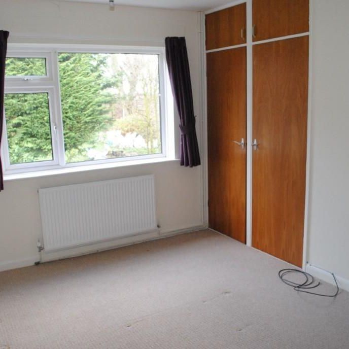 2 bedroom detached bungalow to rent - Photo 1